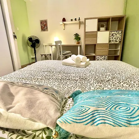 Atelier Des Teinturiers  Centre - Linge Fourni *