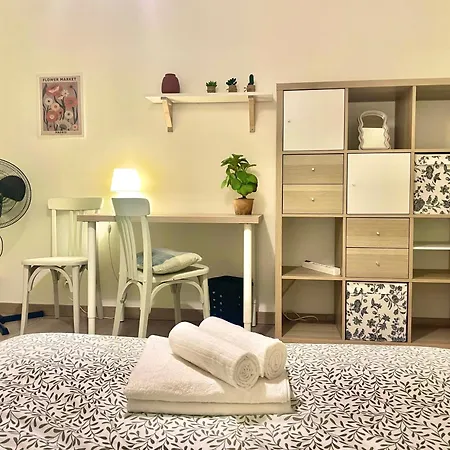 Atelier Des Teinturiers  Clim - Centre - Linge Fourni *